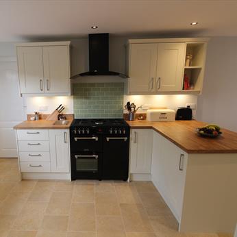 Bespoke, Family Kitchen, Free Design Service, Fine Finish Furniture, Nottinghamshire, Derbyshire, Leicestershire