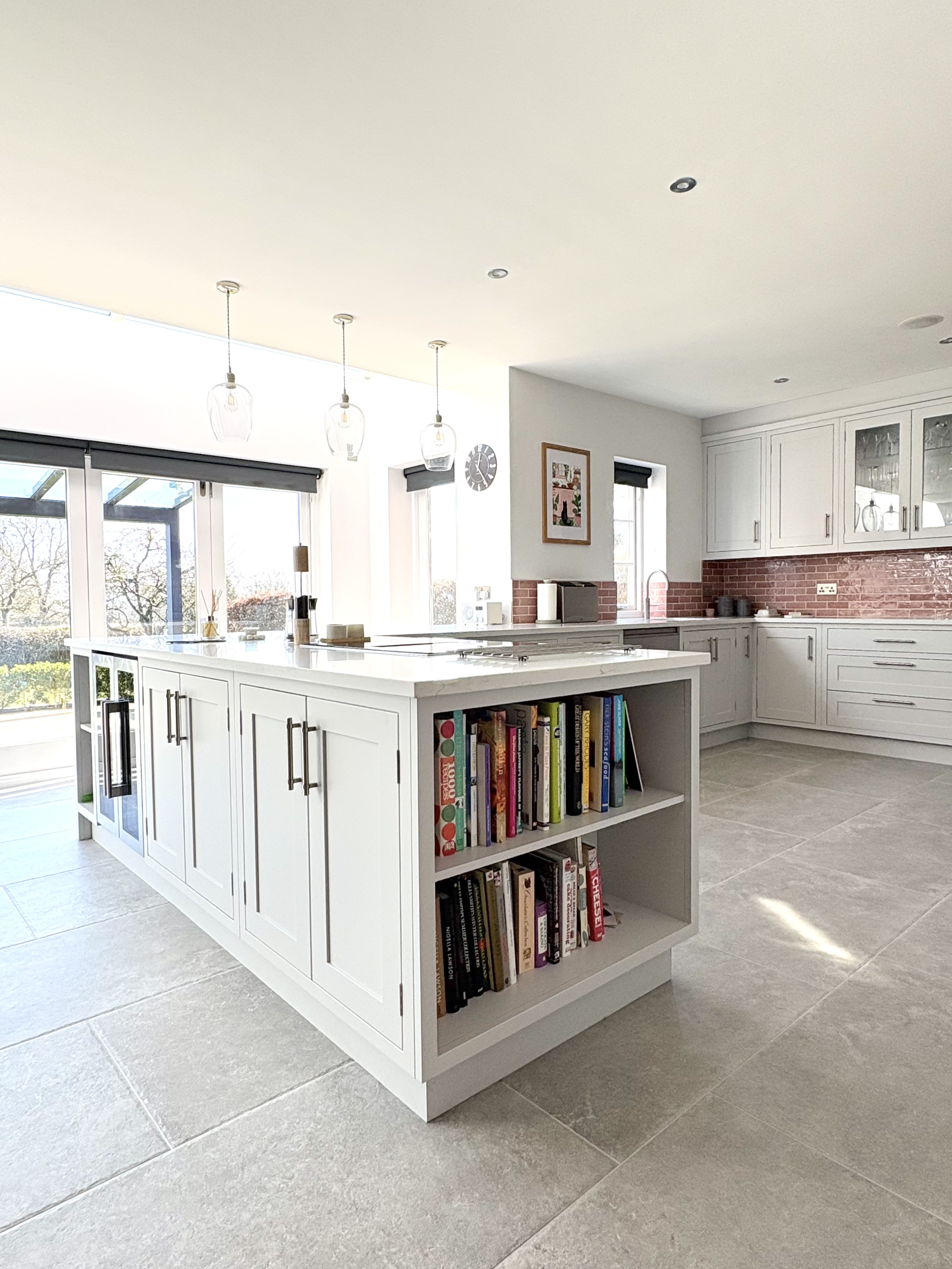 In-Frame Kitchen in Dimpse